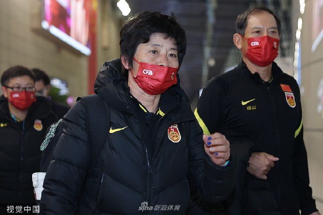 【双方首发及换人信息】皇马首发：13-卢宁、23-门迪（46’ 20-弗兰-加西亚）、22-吕迪格、4-阿拉巴（35’ 6-纳乔）、17-巴斯克斯、8-克罗斯（79’ 18-琼阿梅尼）、10-莫德里奇、15-巴尔韦德、21-迪亚斯（84’ 14-何塞卢）、5-贝林厄姆（78’ 19-塞巴略斯）、11-罗德里戈皇马替补：25-凯帕、39-马里奥-德路易斯、32-尼科-帕斯、36-托比亚斯黄潜首发：13-约根森、3-阿尔比奥尔（46’ 5-豪尔赫-昆卡）、23-曼迪、26-阿尔提、6-卡普埃、10-帕雷霍、16-巴埃纳（29’ 20-特拉特斯）、15-莫拉莱斯（79’ 9-布雷顿-迪亚兹）、27-阿克霍马茨（74’ 14-特里格罗斯）、24-佩德拉萨、7-杰拉德-莫雷诺（46’ 11-索洛斯）黄潜替补：1-雷纳、17-基科、18-阿尔贝托-莫雷诺
